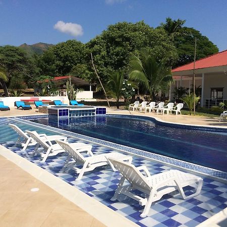 Arizona Ranch Hotel Girardot Dış mekan fotoğraf