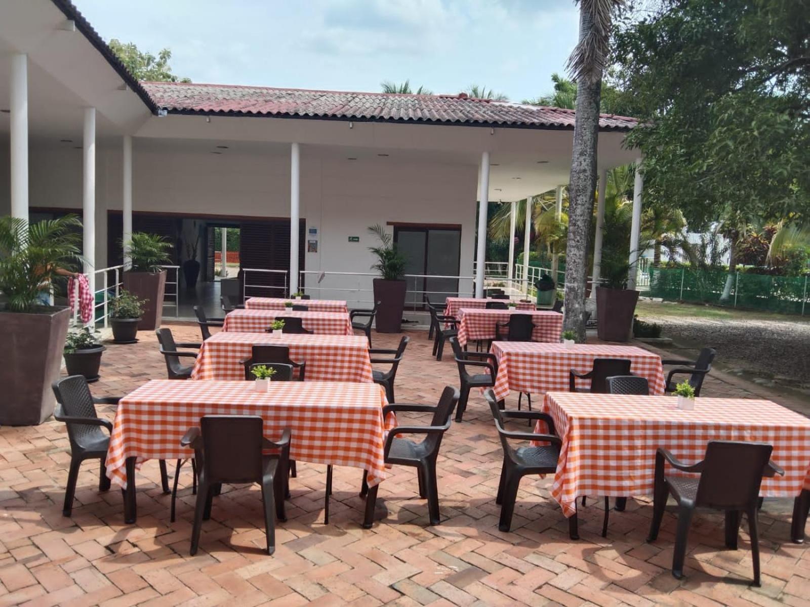 Arizona Ranch Hotel Girardot Dış mekan fotoğraf